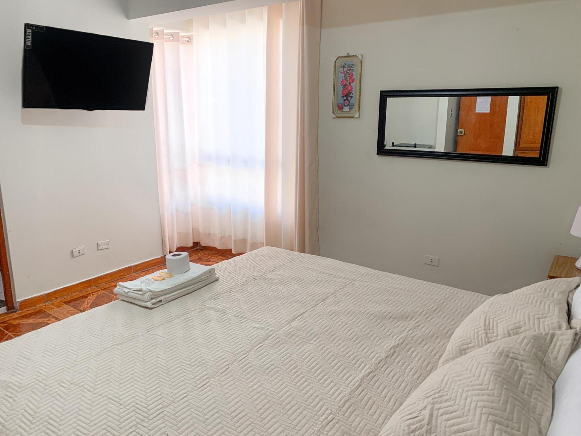 Hotel Cordillera Blanca Caraz Ngoại thất bức ảnh